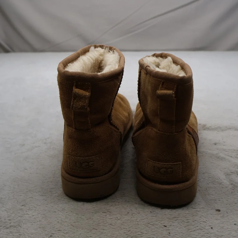 UGG Women 8 Ankle Boots Brown Classic Mini Suede Shearling Casual Winter Pull On